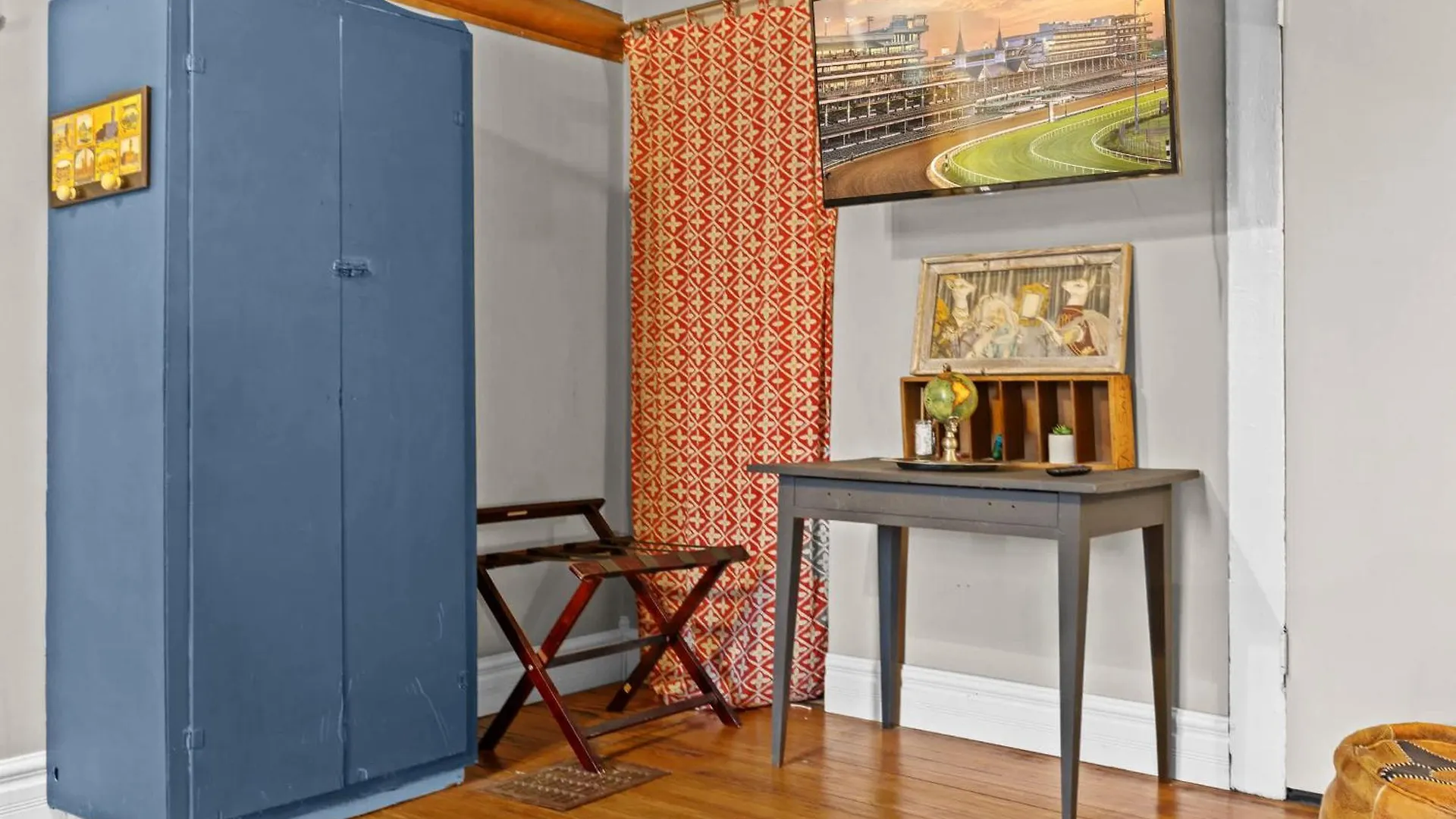 Дом отдыха Charming 7Br Home Bourbon Trail & Attractions Луисвилл США