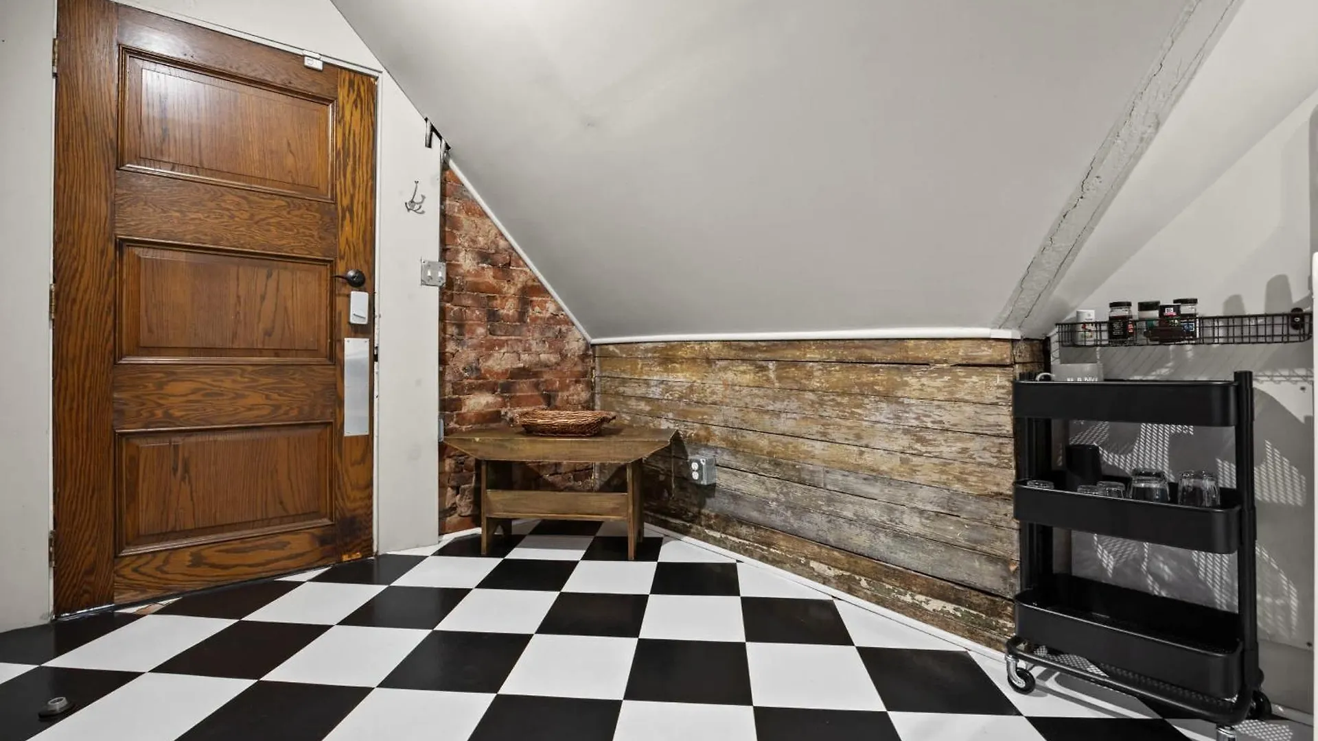 Дом отдыха Charming 7Br Home Bourbon Trail & Attractions Луисвилл