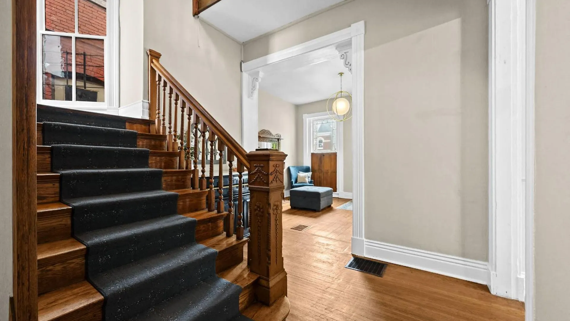 Charming 7Br Home Bourbon Trail & Attractions Луисвилл Дом отдыха