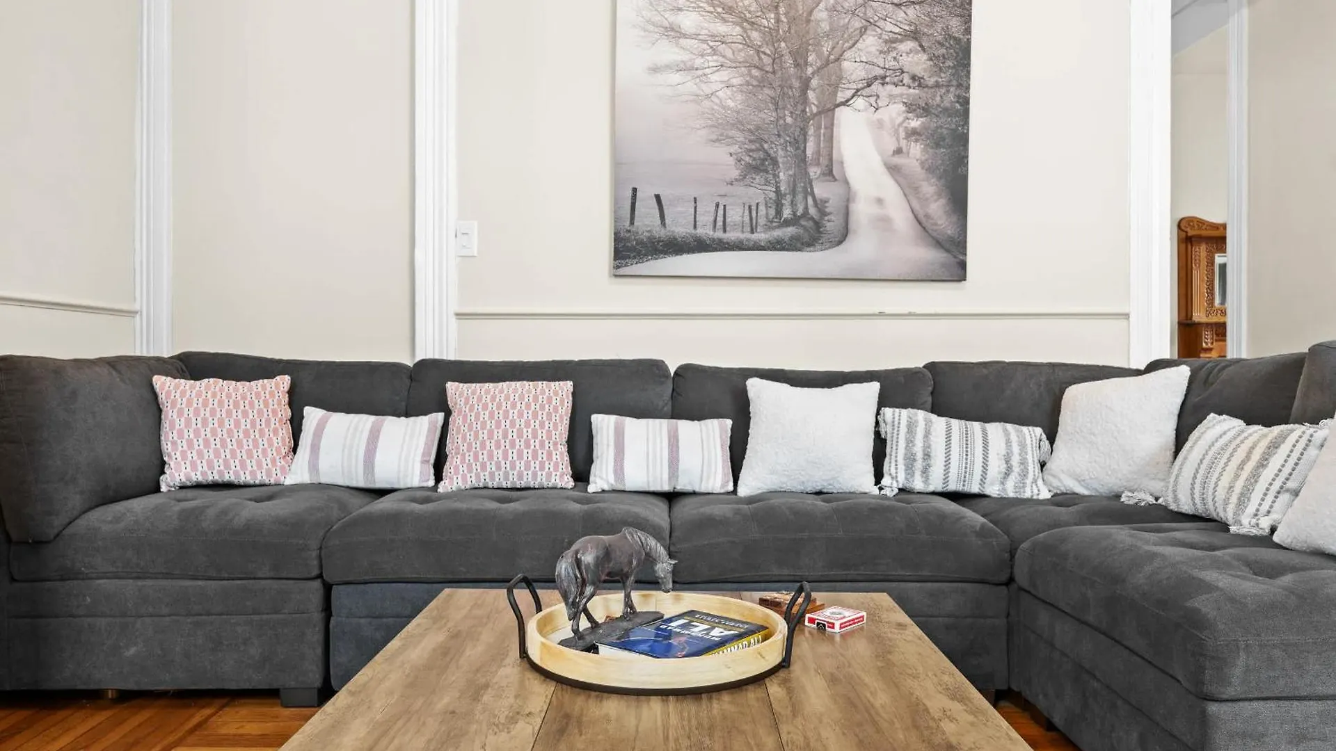 Charming 7Br Home Bourbon Trail & Attractions Луисвилл Дом отдыха